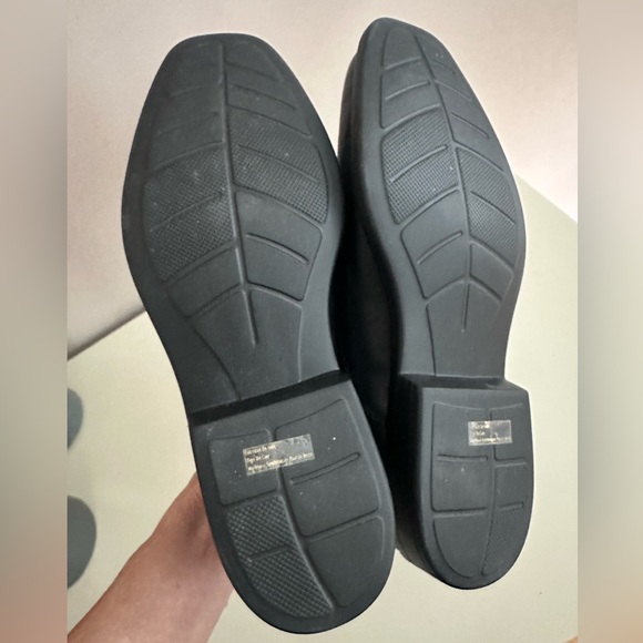 Bostonian Bolton Men's Black Leather Slip-On Shoes - Picture 5 of 9